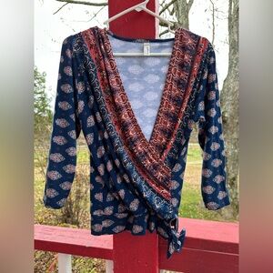 Women’s Blouse